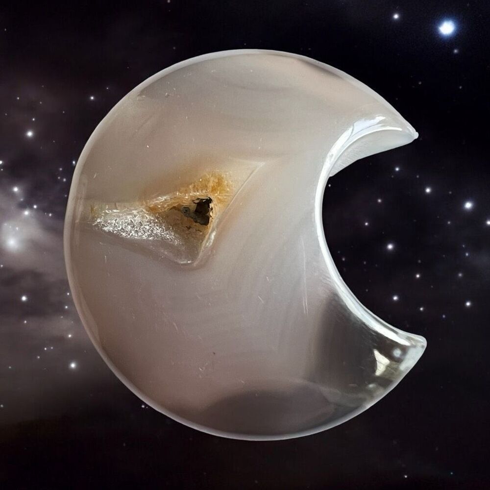 Gray Agate Crystal Crescent Moon Meditation Healing Stone